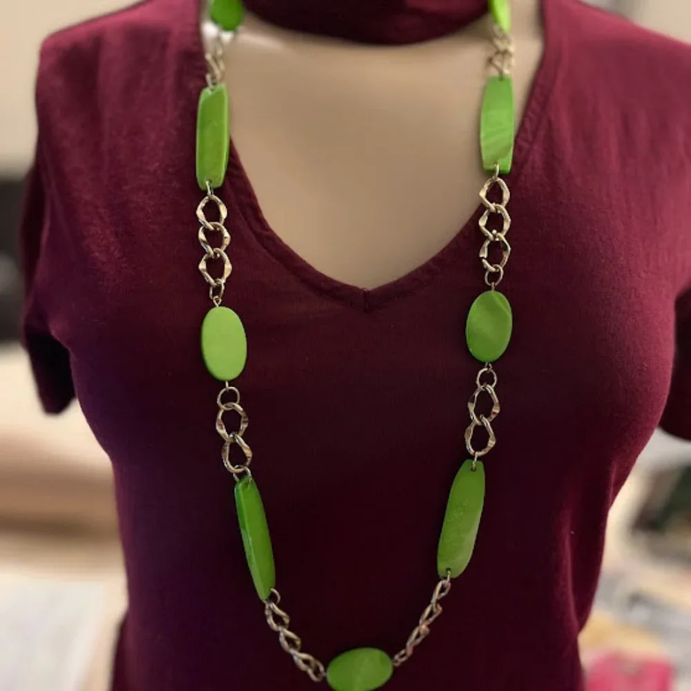 Green Necklace - Picture 1 of 1